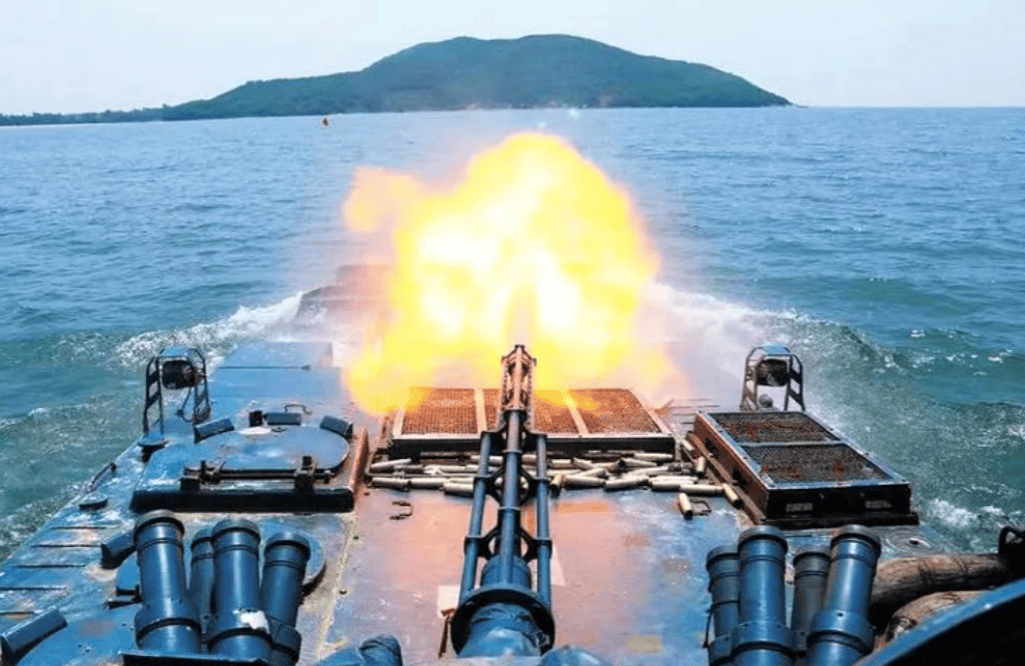 皇冠信用网账号注册
_又来一个头铁的?新西兰军舰过航台湾海峡皇冠信用网账号注册
,在我军眼皮子底下造次!