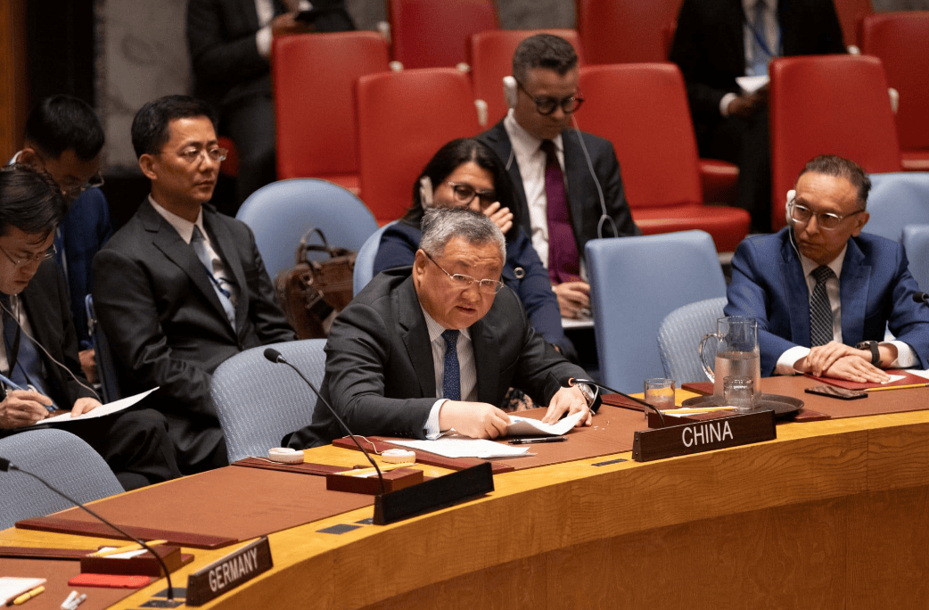 亚特兰大老鹰 vs 洛杉矶快船
_日本船只夜袭钓鱼岛亚特兰大老鹰 vs 洛杉矶快船
,双方架炮对峙3小时后,中方再次通告联合国!